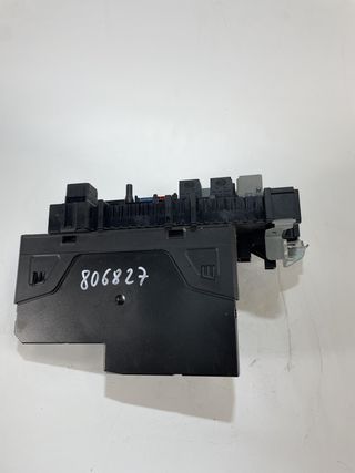 A2129060005 caja de fusibles Mercedes-Benz