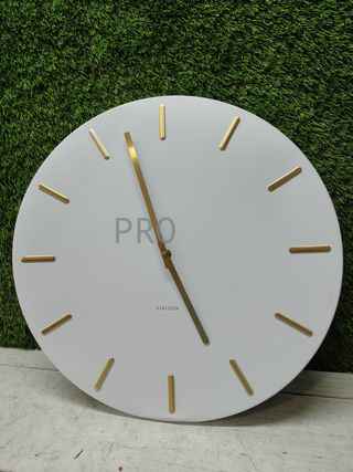 Orologio silenzioso da parete Karlsson