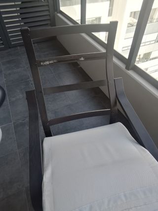 Sillón y reposapies POANG de Ikea