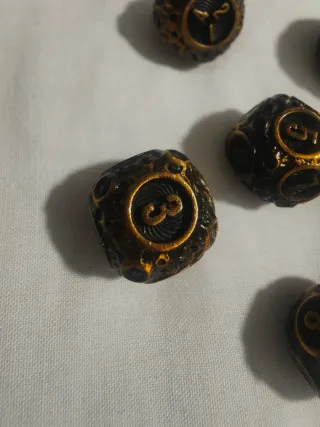 Set de dados estilo meteorito