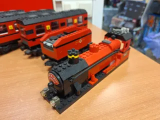 LOTE LEGO 4708 (2001) 10132 (2004)