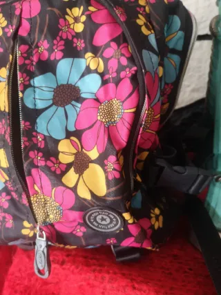 Bolso Mochila Flores Multicolor