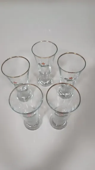 5 Vasos Cerveza Carlsberg Dorados