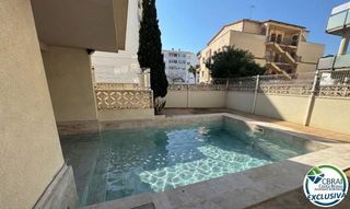 Piso en venta en Santa Margarida en Roses