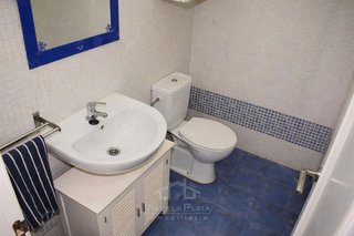 Casa adosada en venta en Villares de la Reina