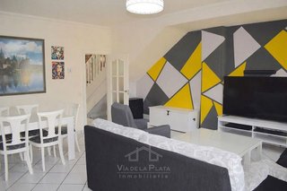 Casa adosada en venta en Villares de la Reina