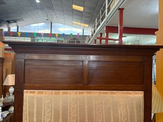 GRAN BUTACA CLÁSICA DE MADERA