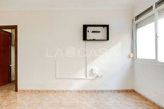 Piso en venta en Sant Ildefons en Cornellà de Llobregat