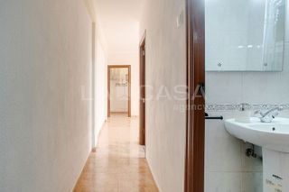 Piso en venta en Sant Ildefons en Cornellà de Llobregat