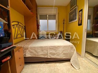 Piso en venta en Riu en Santa Coloma de Gramanet