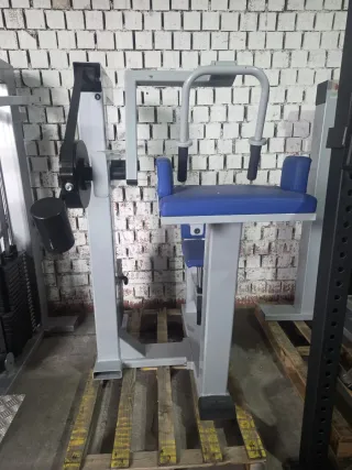 Máquina de gimnasio para piernas