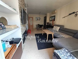 Piso en venta en Can Roca-Muntanyeta en Castelldefels