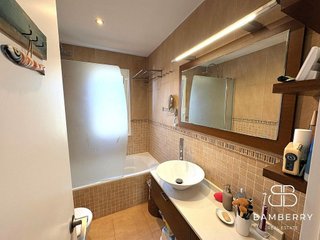 Ático en venta en Lluminetes en Castelldefels