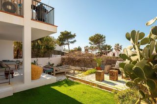 Piso en venta en Cala Vedella - Cala Tarida - Cala Conta en Sant Josep de sa Talaia