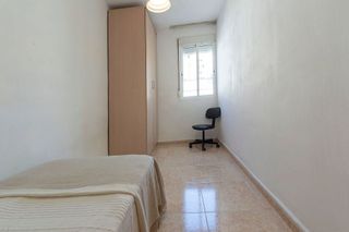 Piso en venta en Reyes Católicos en Alcalá de Henares