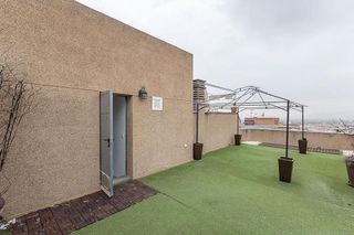 Ático en venta en Bola de Oro - Serrallo en Granada