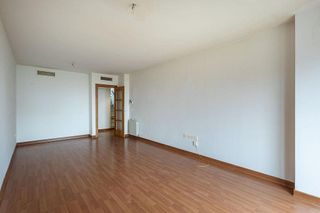 Ático en venta en Bola de Oro - Serrallo en Granada