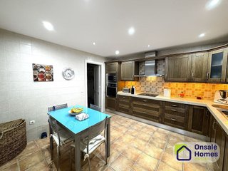 Piso en venta en Nueva Andalucía centro en Marbella