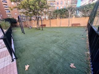 Piso en venta en Renfe - Bulevar 1º y 2º Fase en Jaén