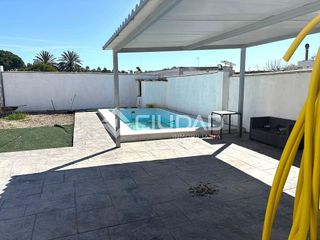 Casa rural en venta en Las Palmeras-Dehesilla en Sanlúcar de Barrameda