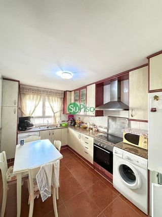 Casa adosada en venta en Yeles