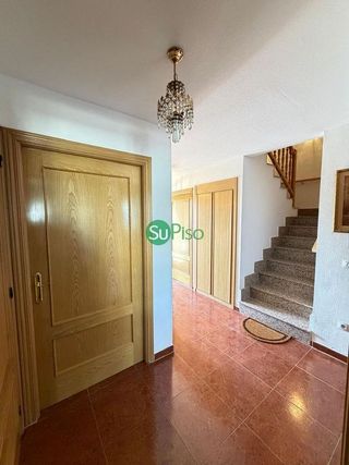 Casa adosada en venta en Yeles