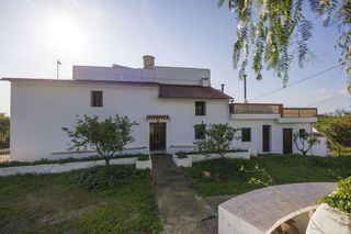 Cortijo en venta en Pizarra