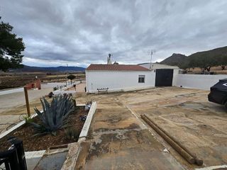 Casa en venta en Yecla