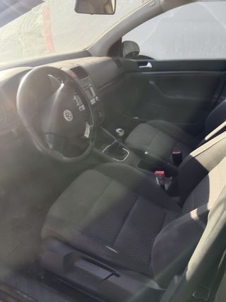 Volkswagen Golf 2005