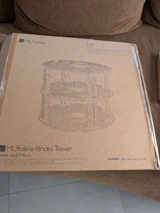 Mesa Mutable Mukako( ahora llamada  Stokke )