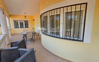 Chalet en venta en Catral