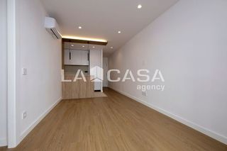 Piso en venta en Can Baró en Barcelona