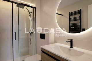 Piso en venta en Can Baró en Barcelona