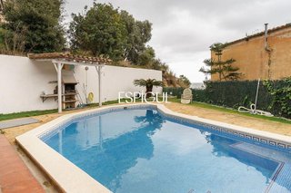 Chalet en venta en Arenys de Mar
