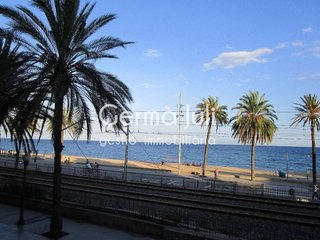 Piso en venta en Casagemes - Canyadó en Badalona