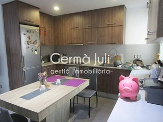 Piso en venta en Casagemes - Canyadó en Badalona