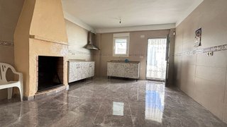 Casa adosada en venta en Huétor Tájar