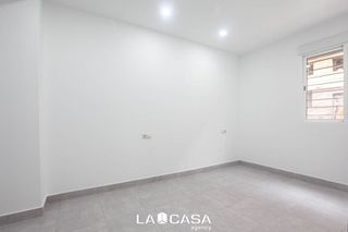 Piso en venta en Sants-Badal en Barcelona