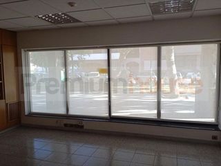Local comercial en venta en Molins de Rei