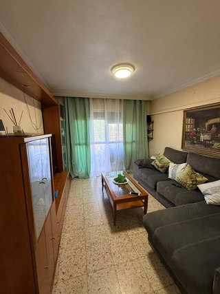 Piso en venta en Parque Alcosa - Jardines del Edén en Sevilla
