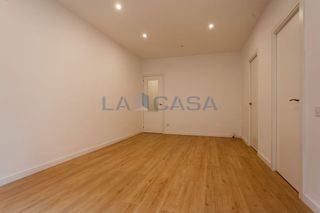 Piso en venta en El Castell-Poble Vell en Castelldefels