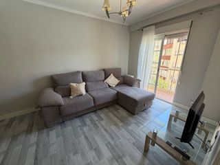 Piso en venta en Avda de Madrid - Pº de la Estación en Jaén