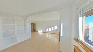 Piso en venta en Zofio en Madrid