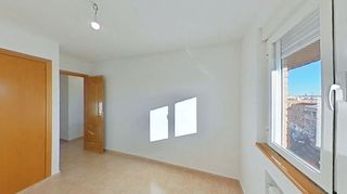 Piso en venta en Zofio en Madrid