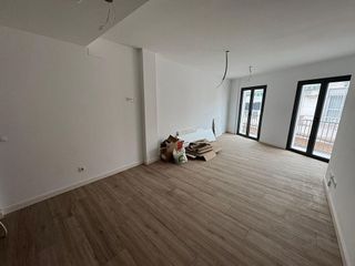 Piso en venta en Los Pacos en Fuengirola