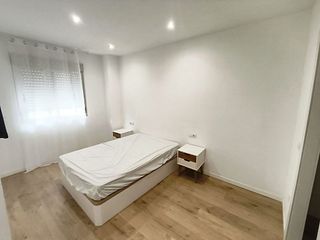 Piso en venta en Colores - Entreparques en Sevilla