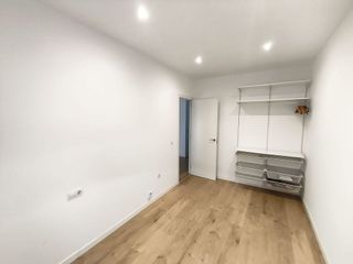 Piso en venta en Colores - Entreparques en Sevilla