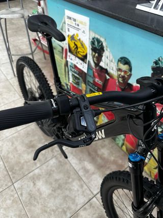 AMFLOW PX CARBON 2027 T/M, T/L y XL