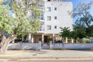 Piso en venta en Salatar en Roses