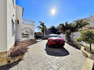 Chalet en venta en Empuriabrava en Castelló d´Empúries